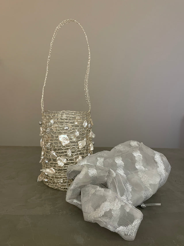 SAC CYLINDRIQUE EN ARGENT